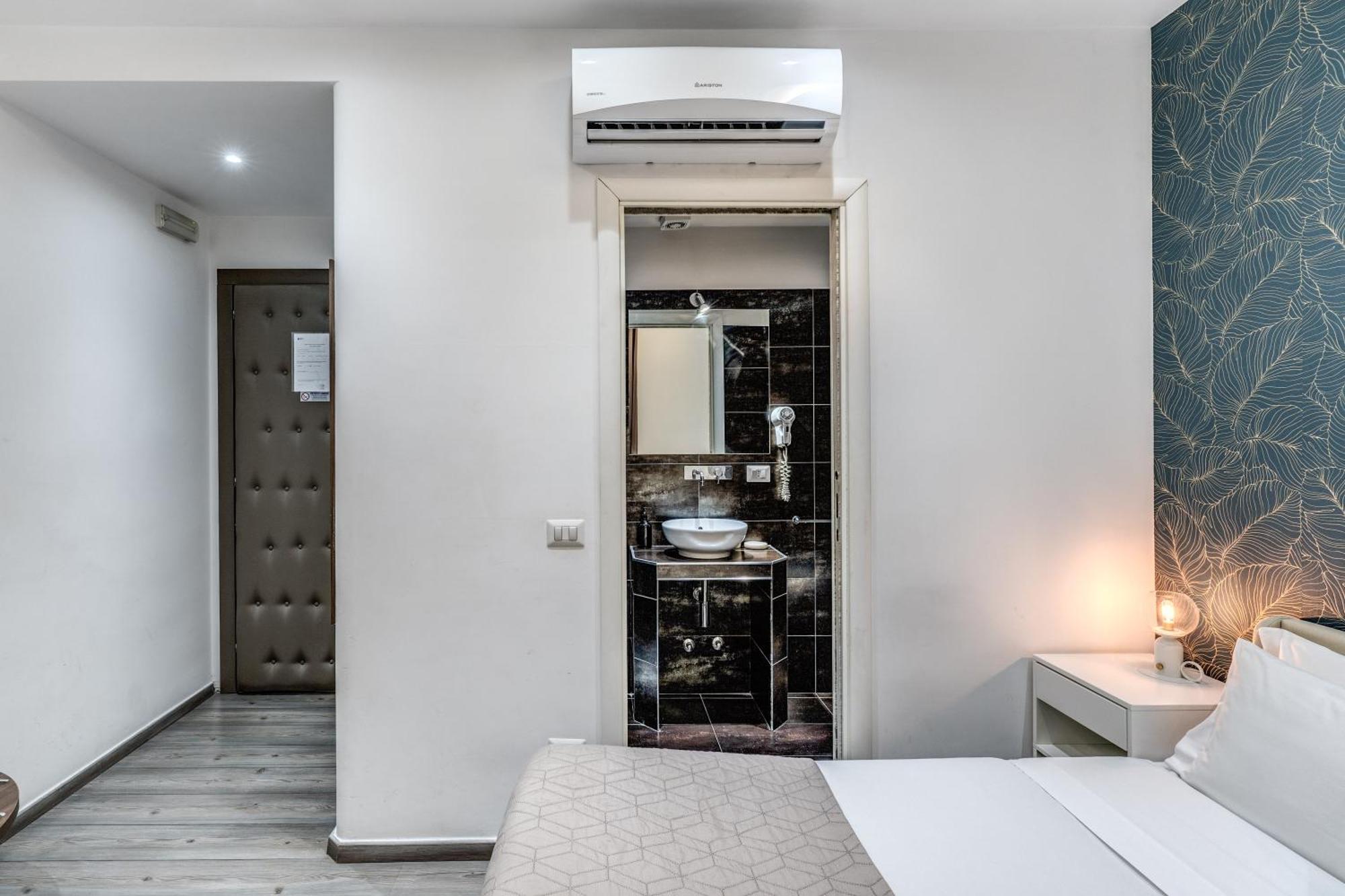 Spagna Boutique Suites Rome Exterior photo